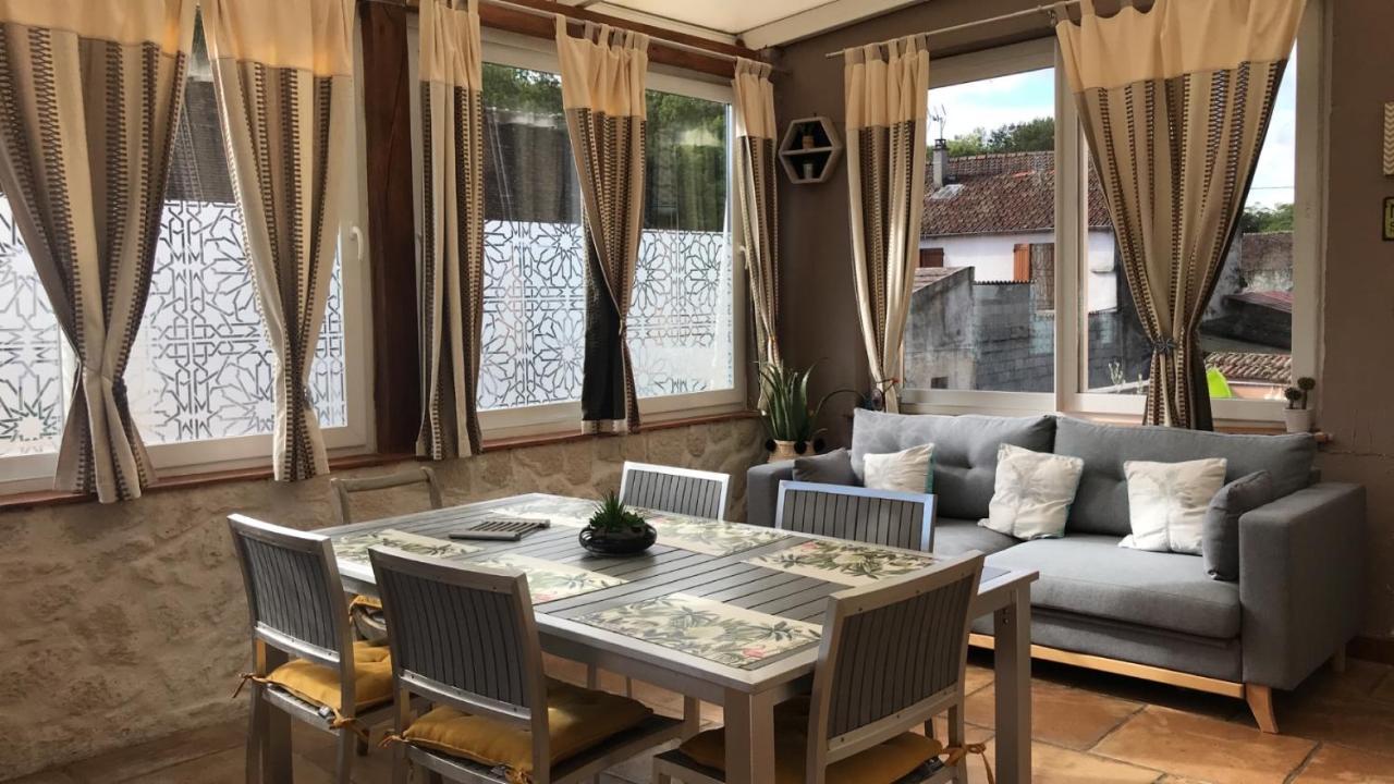 Maison D Helene Villy  Eksteriør billede