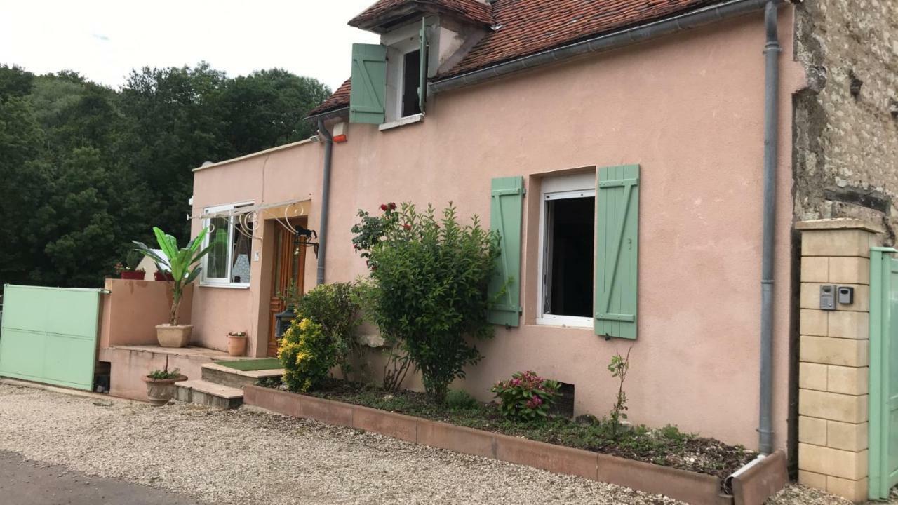 Maison D Helene Villy  Eksteriør billede