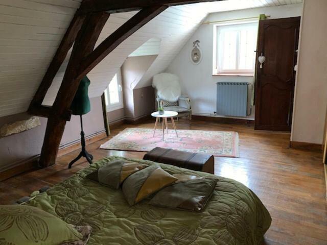 Maison D Helene Villy  Eksteriør billede